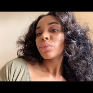 Meet your Posher, Arielle